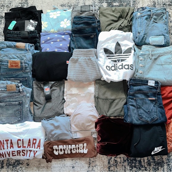 MATERNITY BUNDLE WOMENS MIXED NAME
BRANDS! VARIETY OF ITEMS! Maternity&beyond - Picture 2 of 8